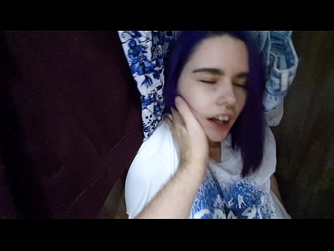 ❤️ Fann systur mína í skápnum og hjálpaði henni að koma ️ Fjandinn myndband á is.dreamlandpassionjourney.ru